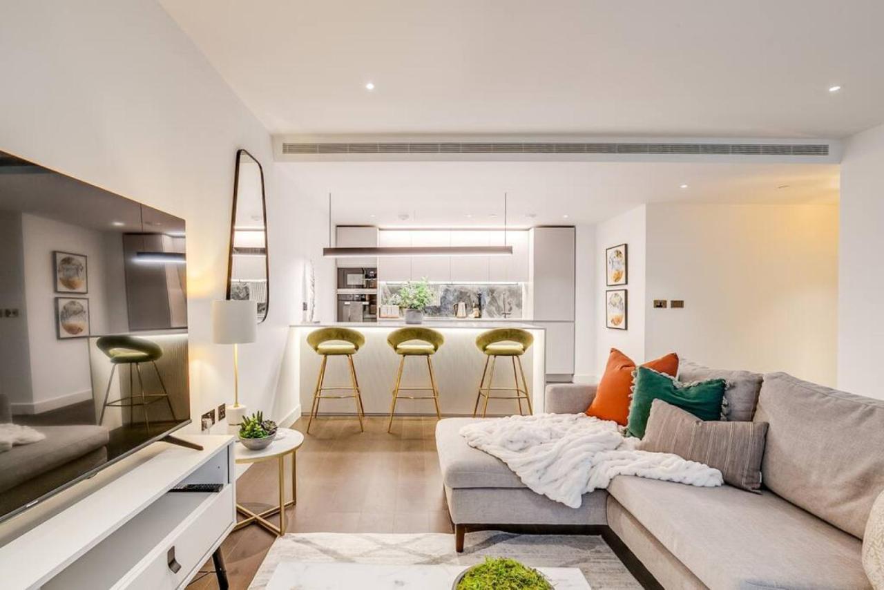 Sleek 2br Hideaway Balcony Near Westfield Appartamento Londra