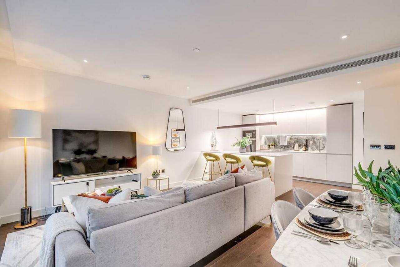 Appartamento Sleek 2br Hideaway Balcony Near Westfield Londra